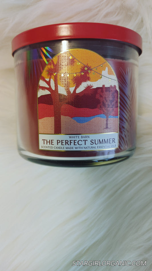 Bath & Body Works White Barn Fiji White Sands 3Wick Scented Candle Made with Natural Essential Oil