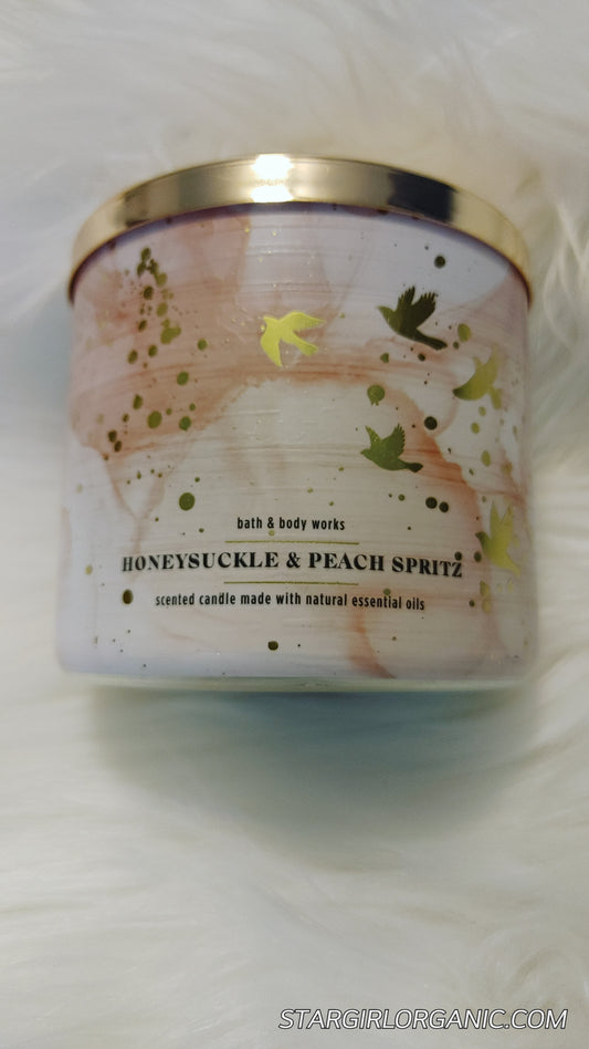 Bath & Body Works HoneySuckle and Peach Spritz 3Wick Candle